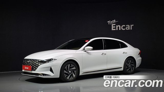 Hyundai Grandeur 2023 — photo 1