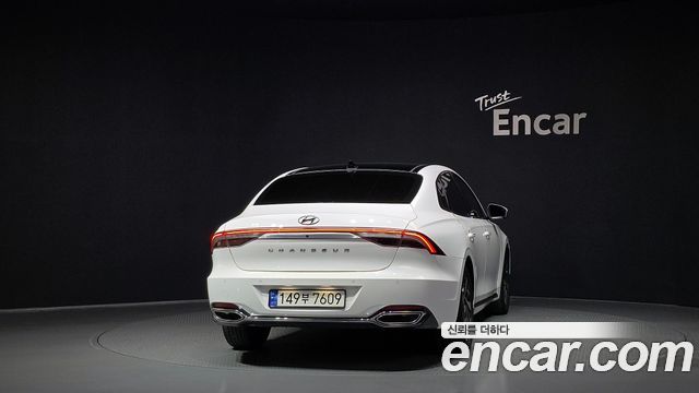 Hyundai Grandeur 2023 — photo 4