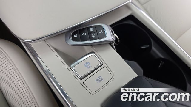 Hyundai Grandeur 2023 — photo 21