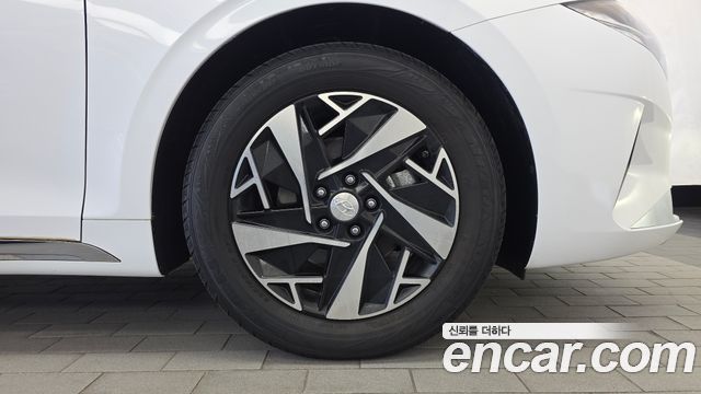 Hyundai Grandeur 2023 — photo 7