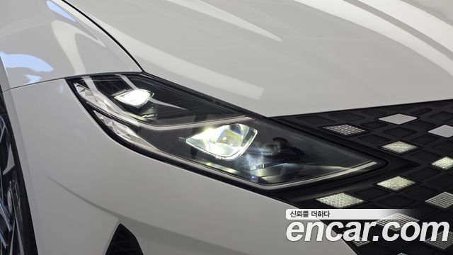Hyundai Grandeur 2023 — photo 8