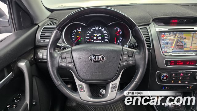Kia Sorento 2013 — photo 19