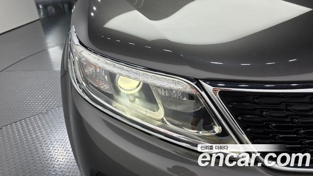 Kia Sorento 2013 — photo 8