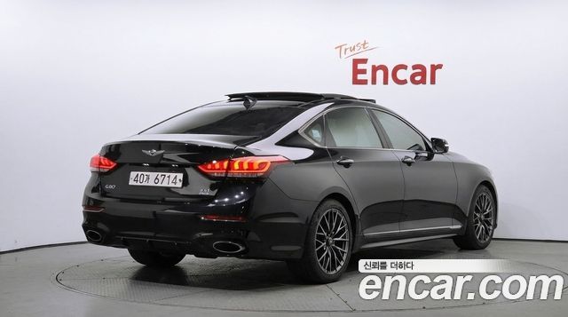 Genesis G80 2018 — photo 2