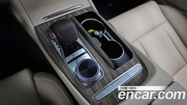 Kia K9 2022 — photo 12