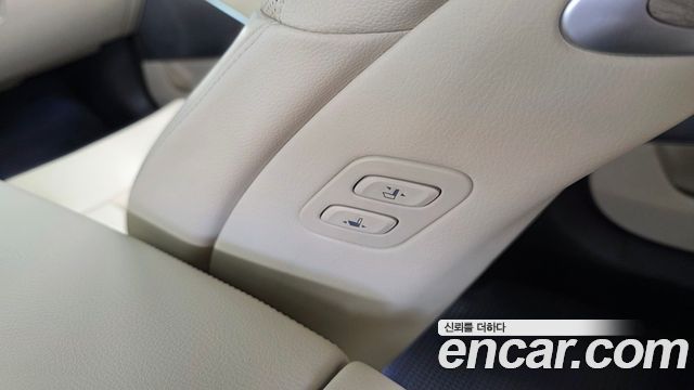 Kia K9 2022 — photo 31