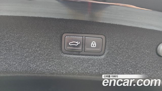 Kia K9 2022 — photo 35