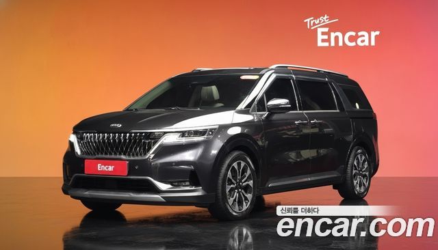 Kia Canival 2021 — photo 1