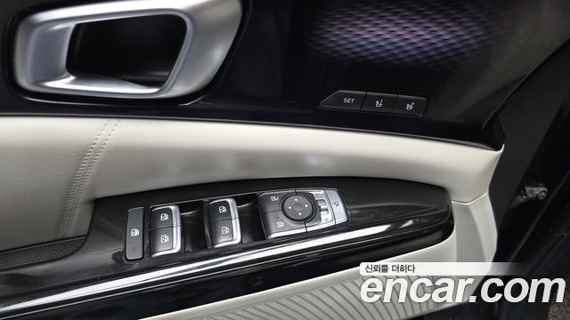 Kia Canival 2021 — photo 32