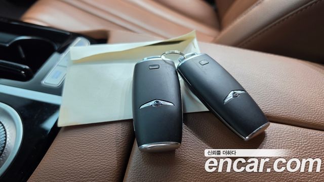 Genesis G80 2023 — photo 21