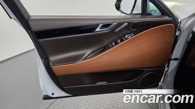 Genesis G80 2023 — photo 14