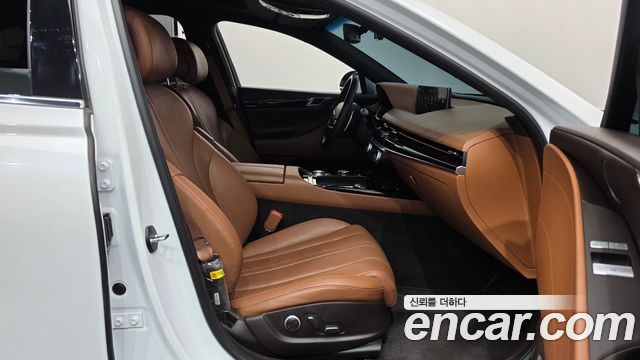 Genesis G80 2023 — photo 16