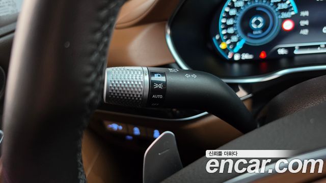 Genesis G80 2023 — photo 30