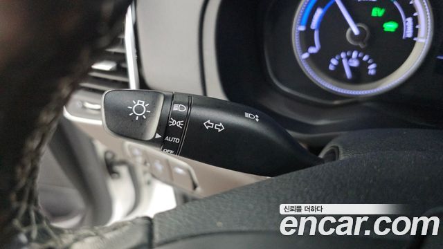 Hyundai Grandeur 2019 — photo 30