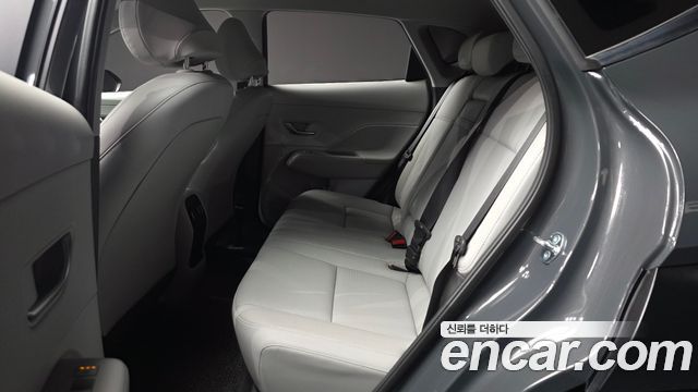 Hyundai Kona 2025 — photo 16