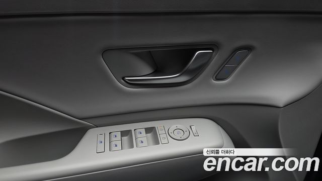Hyundai Kona 2025 — photo 28