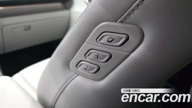 Hyundai Kona 2025 — photo 30