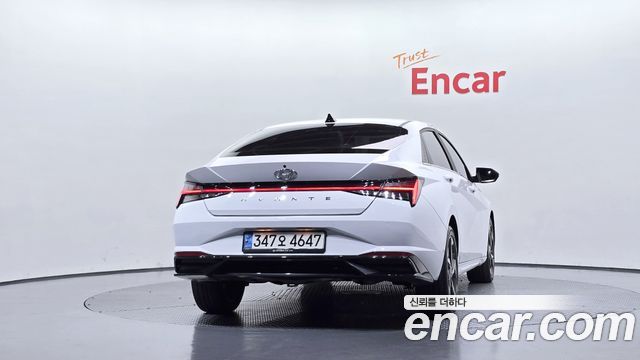 Hyundai AVANTE 2023 — photo 4