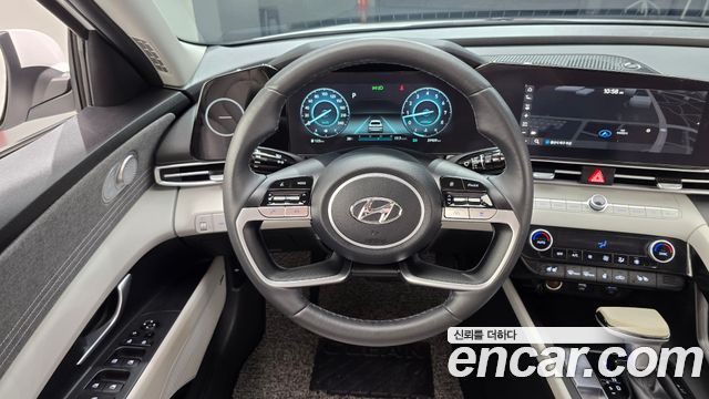 Hyundai AVANTE 2023 — photo 19