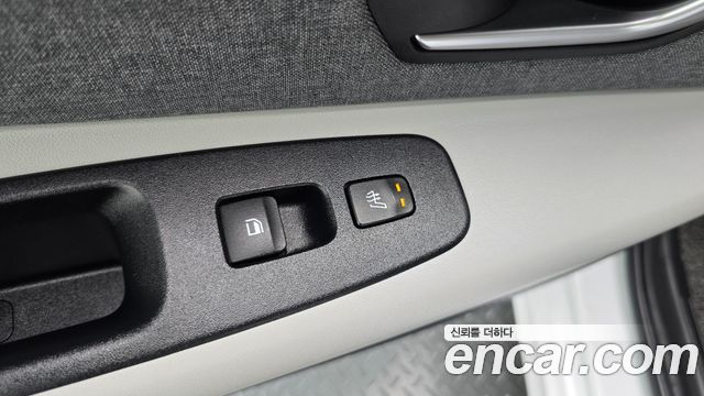 Hyundai AVANTE 2023 — photo 28