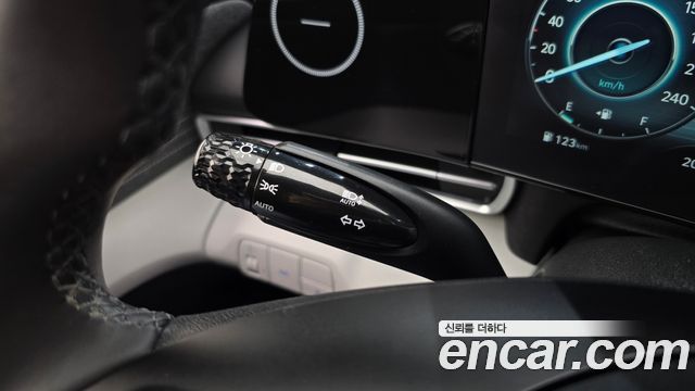 Hyundai AVANTE 2023 — photo 30