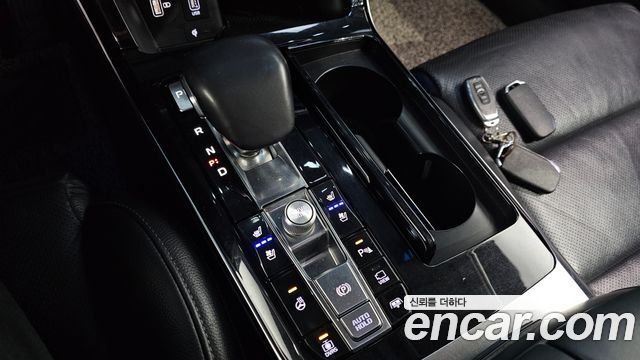 Kia K7 2020 — photo 12