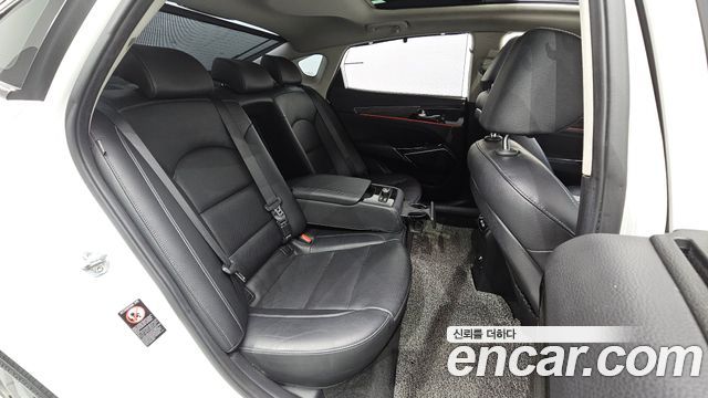 Kia K7 2020 — photo 17