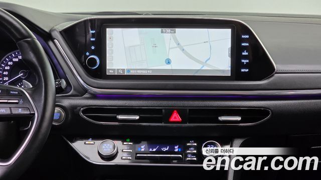 Hyundai Sonata 2023 — photo 15