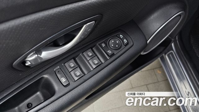 Renault Korea SM3 2018 — photo 26