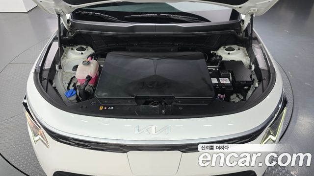 Kia Niro 2023 — photo 6