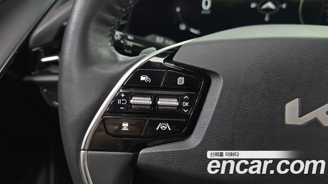 Kia Niro 2023 — photo 16