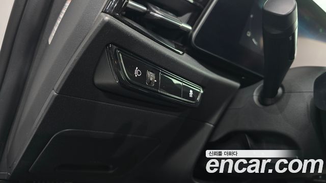 Kia Niro 2023 — photo 18