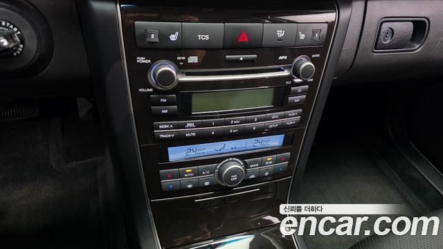 Kia OPIRUS 2009 — photo 16