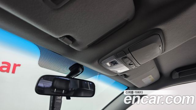 Kia OPIRUS 2009 — photo 19