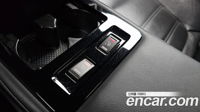 Renault Korea SM6 2016 — photo 19