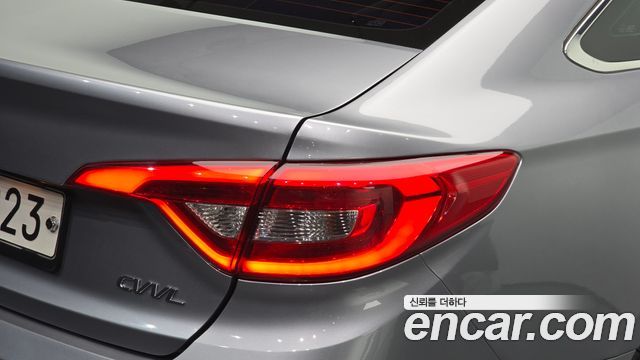 Hyundai Sonata 2015 — photo 9