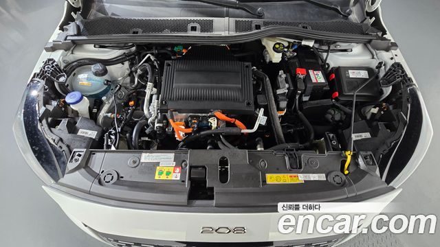Peugeot 208 2023 — photo 6