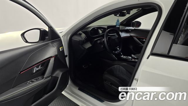 Peugeot 208 2023 — photo 10