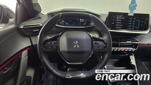 Peugeot 208 2023 — photo 12