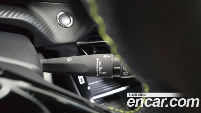 Peugeot 208 2023 — photo 20