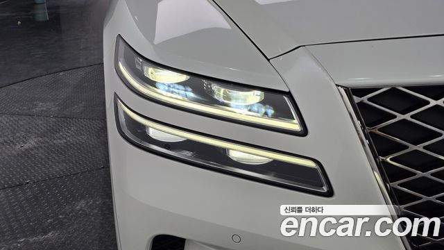 Genesis GV80 2021 — photo 8