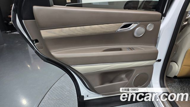 Genesis GV80 2021 — photo 15
