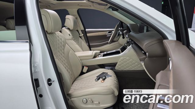 Genesis GV80 2021 — photo 16