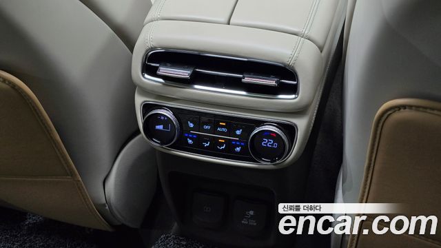Genesis GV80 2021 — photo 31