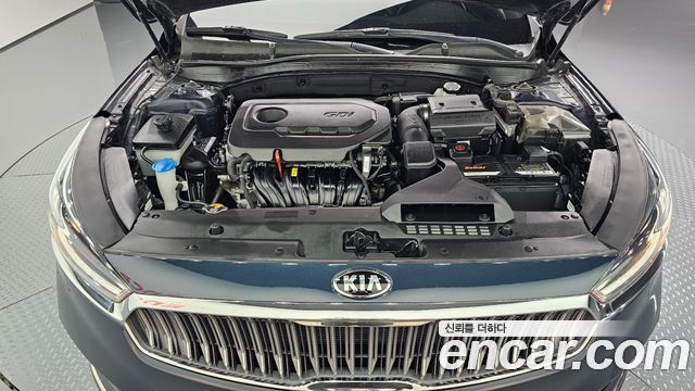 Kia K7 2016 — photo 6