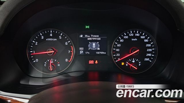Kia K7 2016 — photo 11