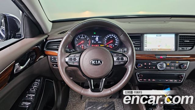 Kia K7 2016 — photo 19