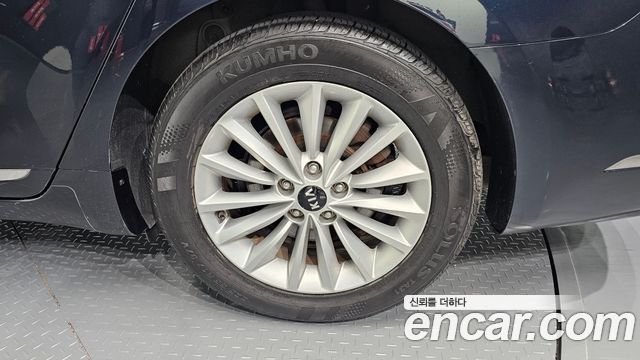 Kia K7 2016 — photo 7
