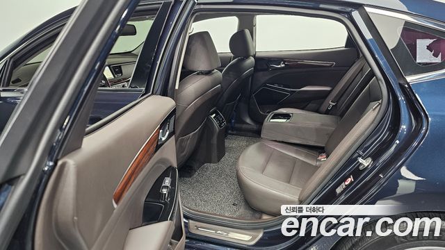 Kia K7 2016 — photo 28