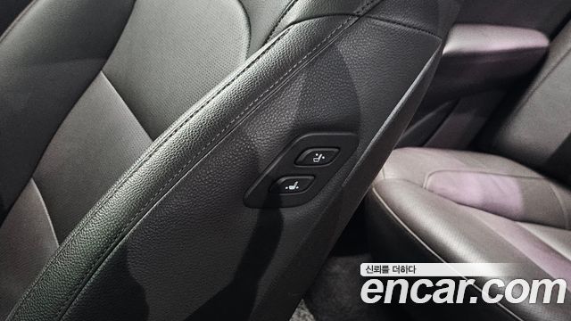 Kia K7 2016 — photo 30